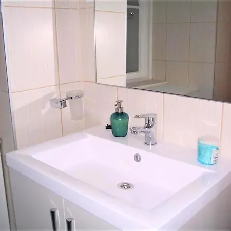 Quarto em Acomodações Particulares Triton