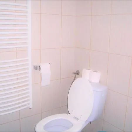 Triton Quarto em Acomodações Particulares