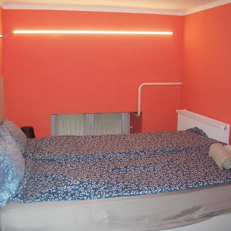 Triton * Budapest